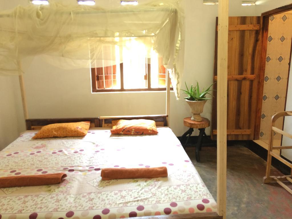 Eastwind Surf Camp Otel Arugam Bay Dış mekan fotoğraf