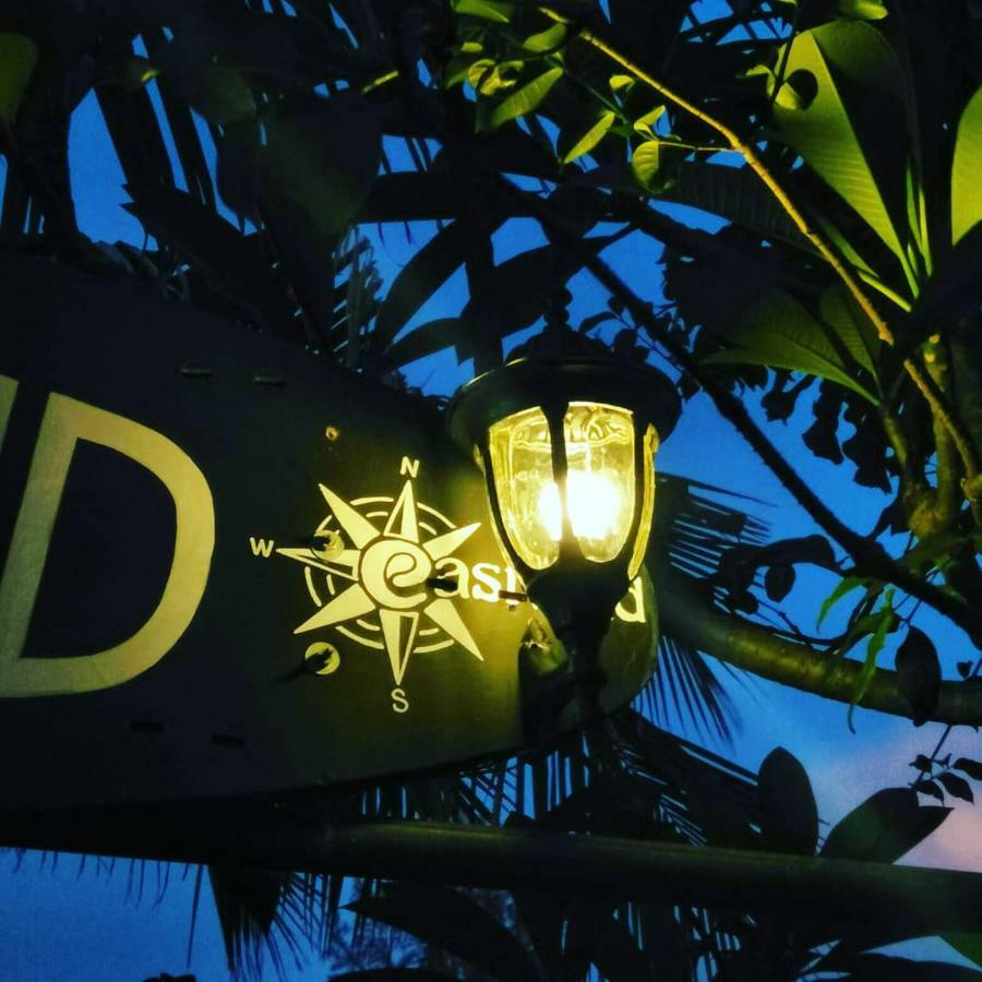 Eastwind Surf Camp Otel Arugam Bay Dış mekan fotoğraf